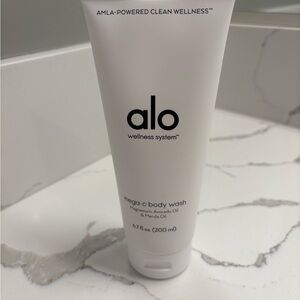 Alo Mega-C Body Wash Full-Size